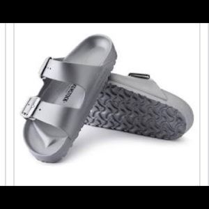 Women’s Arizona Silver Birkenstock 9